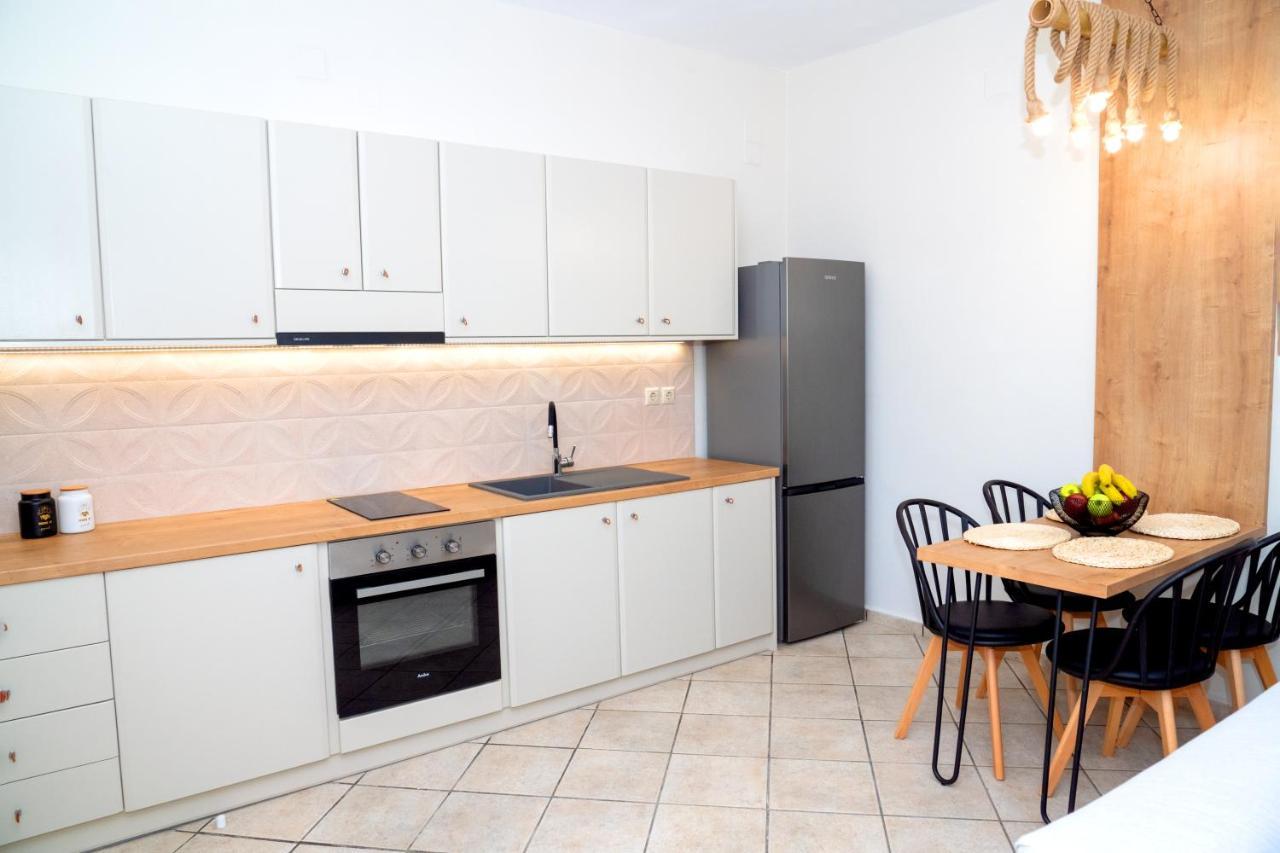 Aegean Crown Apartment Azolimnos Exterior photo