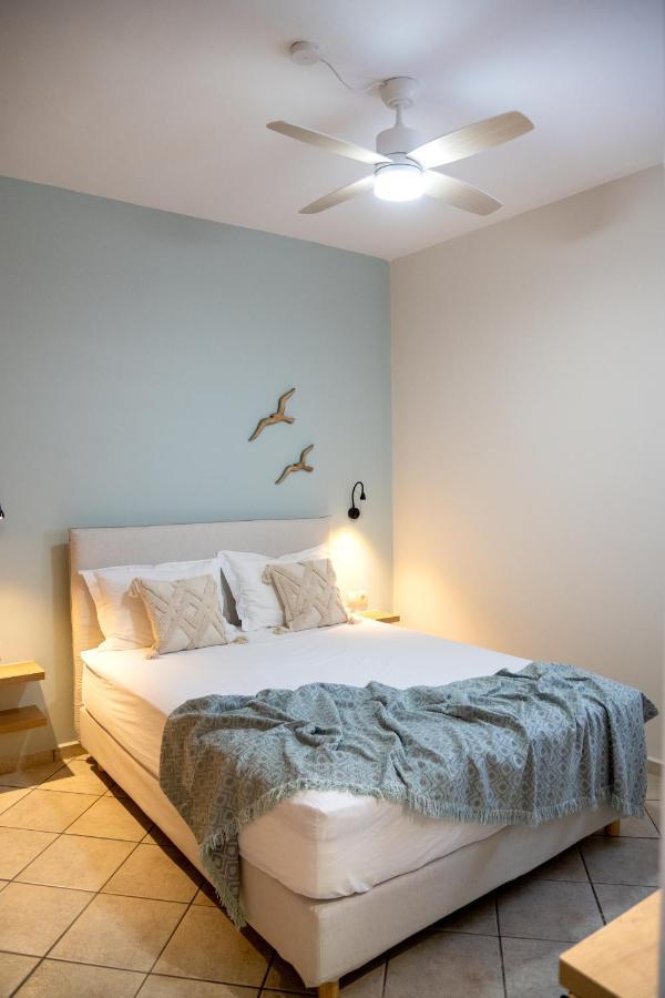 Aegean Crown Apartment Azolimnos Exterior photo